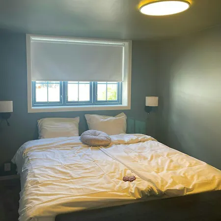 Feriehus Renovated 1918 House By The Sea In *