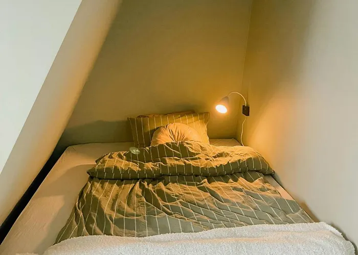 Renovated 1918 House By The Sea In Feriehus